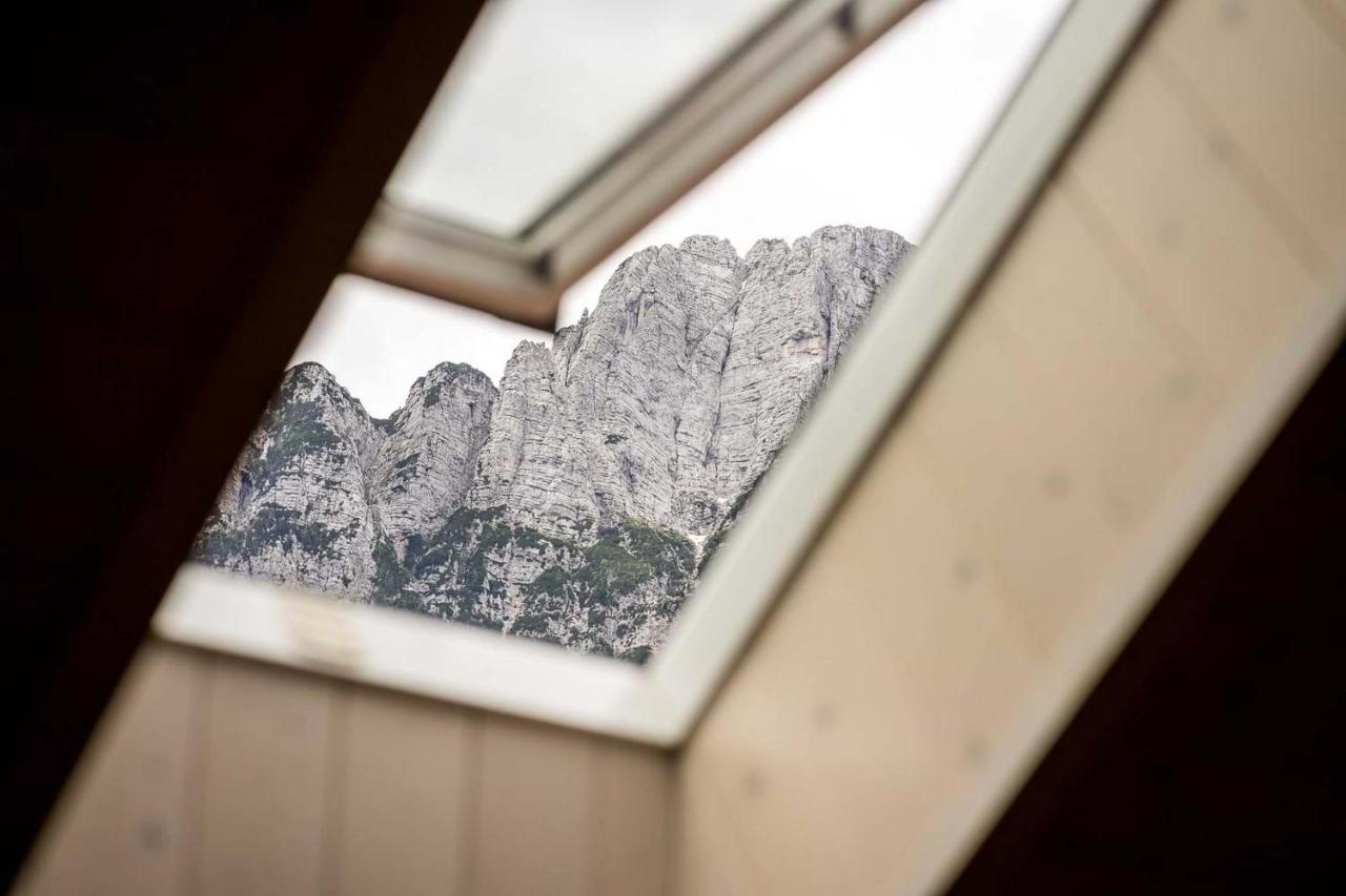 Hostel Kronotop In Triglav National Park Log pod Mangartom Kültér fotó